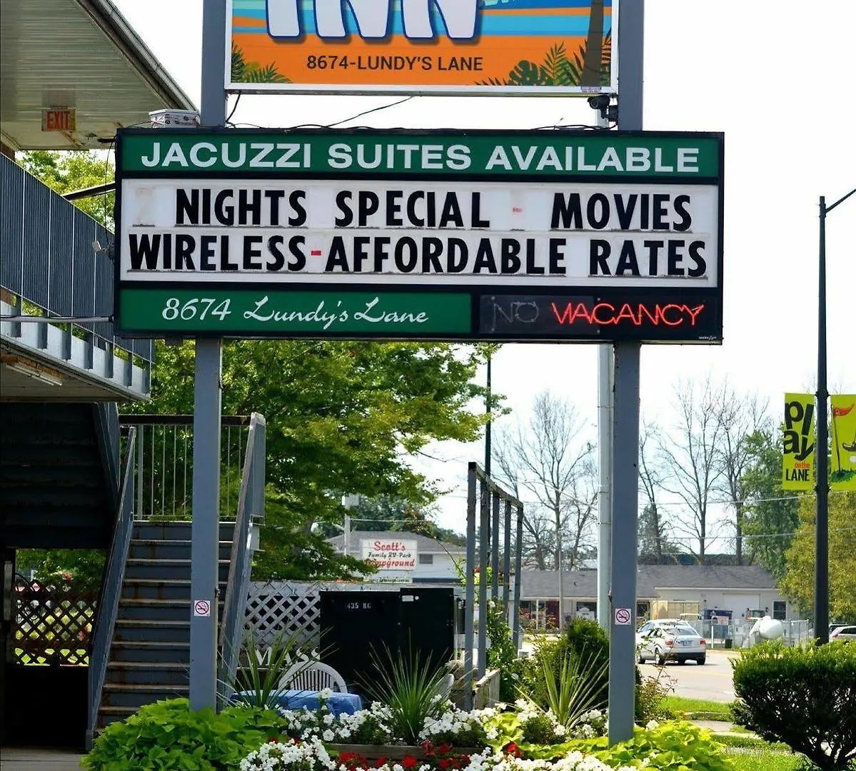 Tropicana Inn Niagara Falls 2*,